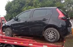 SUCATAFiat Palio 2015 1.0 Attractive Flex 5p  PARA RETIRADA DE PEÇAS