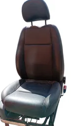 banco dianteiro esquerdo Fox crossfox 2004/.. couro  